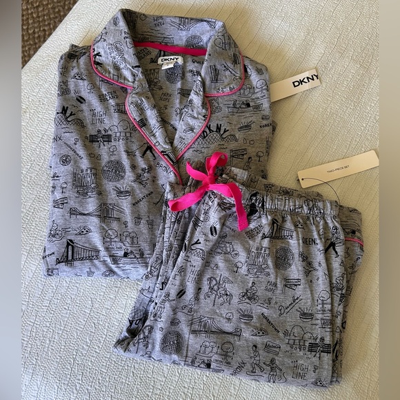 DKNY Women’s Graffiti Pajama Set in Gray with Pink Trim - Picture 1 of 7